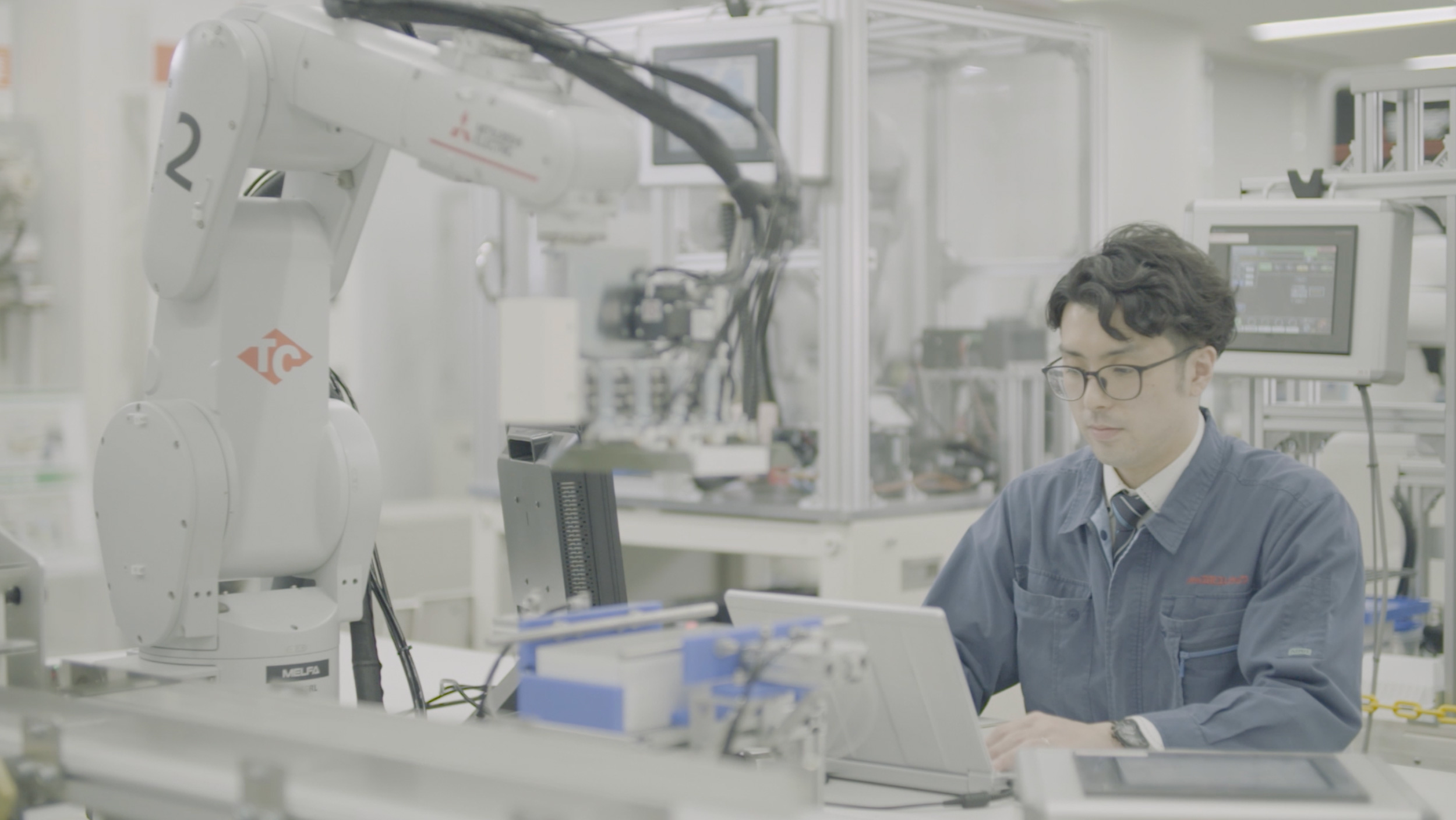 立花エレテック100周年社史 動画・パッケージ制作